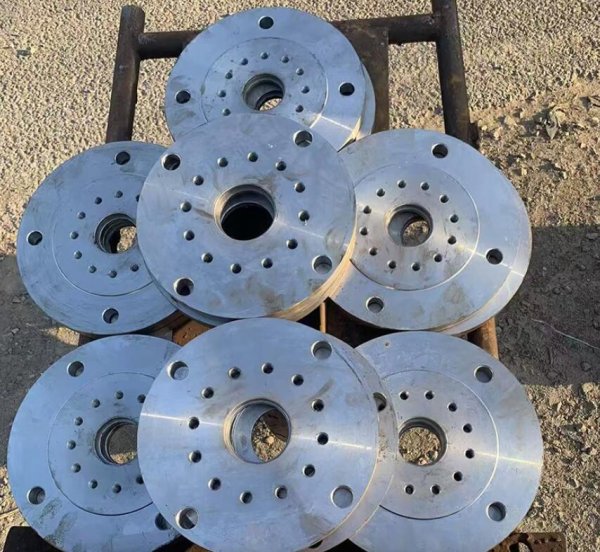 尊龙凯时人生就是博乙型平焊法兰的出产需罢职相关国度表率与行业表率-尊龙凯时人生就是博·(中国)官方网站